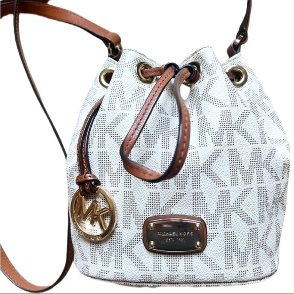 Michael Kors Handbags - Michael Kors Jules Drawstring Mini Crossbody Bag